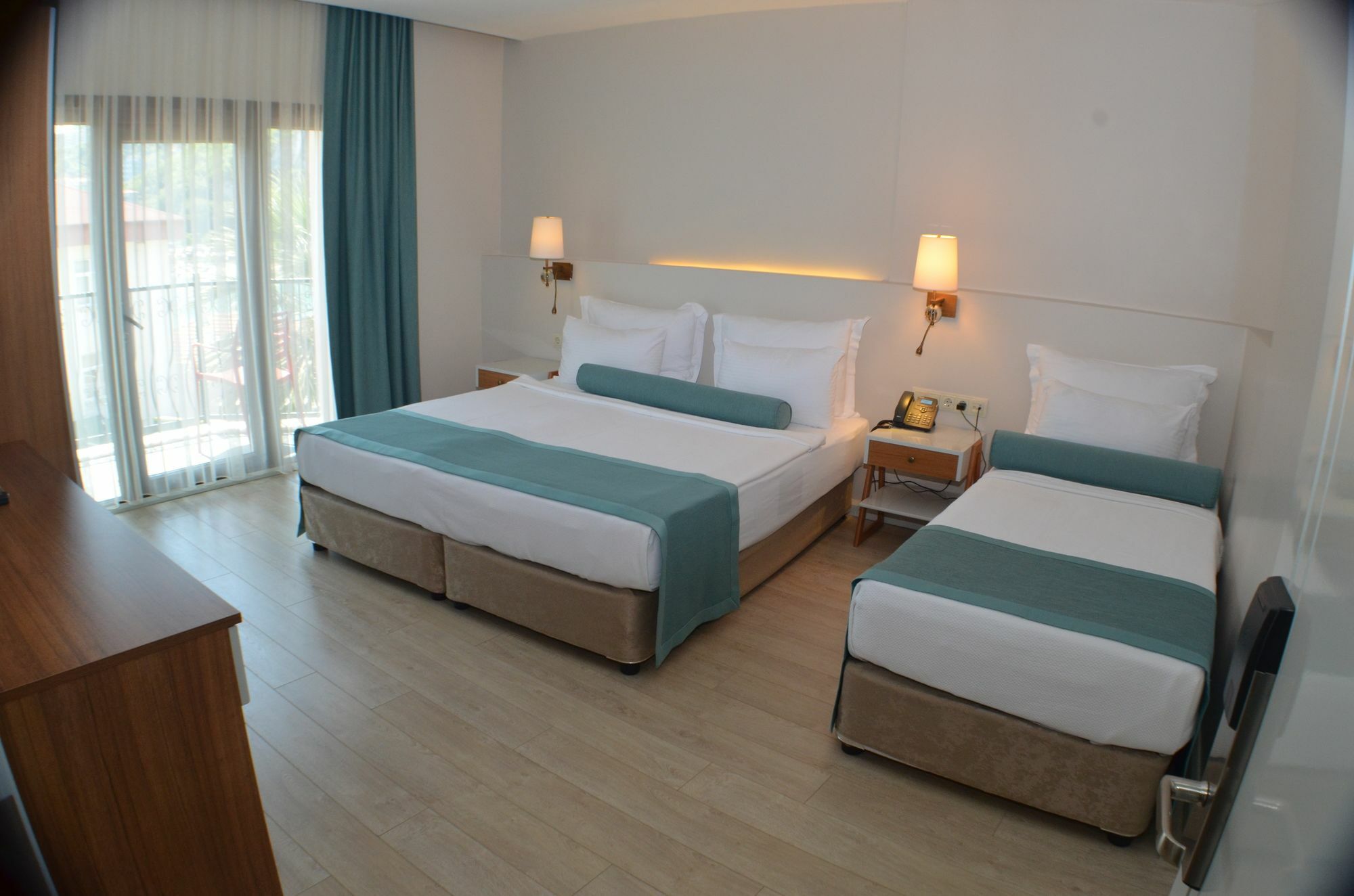 Sardinia Otel Амасра Екстериор снимка